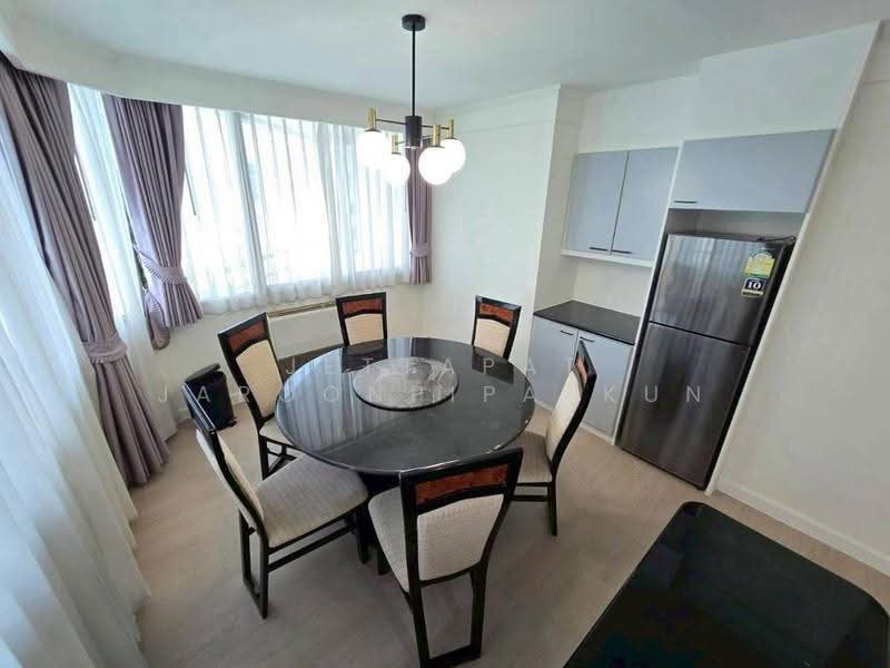 Lake Avenue Sukhumvit 16, Bangkok, Soi Sammitr Sukhumvit Road, Khlong Tan Nua, Watthana, Bangkok, 2 Bedrooms, 122 sqm, Condo For Rent, by Jettapat Jaroonpipatkun, 500558157 - DDproperty.com