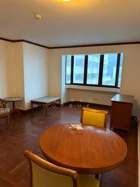 Omni Tower Sukhumvit Nana : ออมนิ ทาวเวอร์ สุขุมวิท นานา, กรุงเทพ, 69 ซอย สุขุมวิท 4, คลองเตย, กรุงเทพ, 65 ตร.ม., คอนโด ให้เช่า, โดย Somrad Phoopruksachart, 500558176 - DDproperty.com