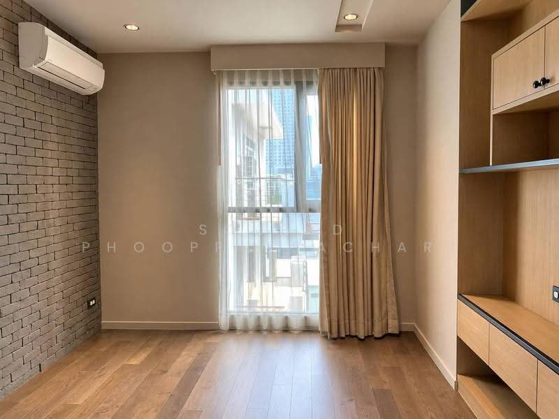 Rende Sukhumvit 23, Bangkok, Soi Sukhumvit 23, Khlong Tan Nua, Watthana, Bangkok, 3 Bedrooms, 312 sqm, Condo For Rent, by Somrad Phoopruksachart, 500558186 - DDproperty.com