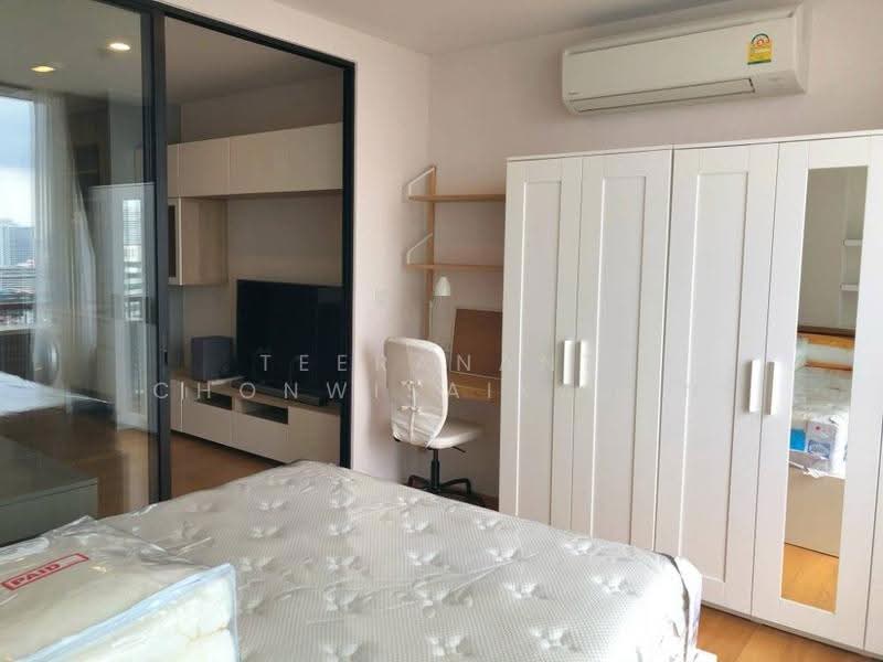 Noble Revo Silom, Bangkok, 88 Soi Surasak Surasak Road, Silom, Bang Rak, Bangkok, 1 Bedroom, 34 sqm, Condo For Sale, by Teeranant Chonwisaikajon, 500558188 - DDproperty.com