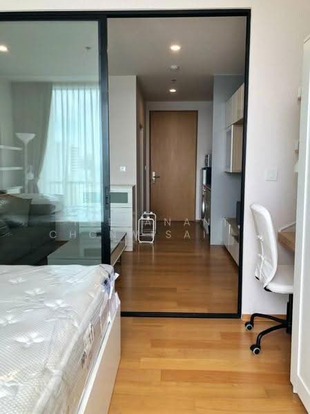 Noble Revo Silom, Bangkok, 88 Soi Surasak Surasak Road, Silom, Bang Rak, Bangkok, 1 Bedroom, 34 sqm, Condo For Sale, by Teeranant Chonwisaikajon, 500558188 - DDproperty.com