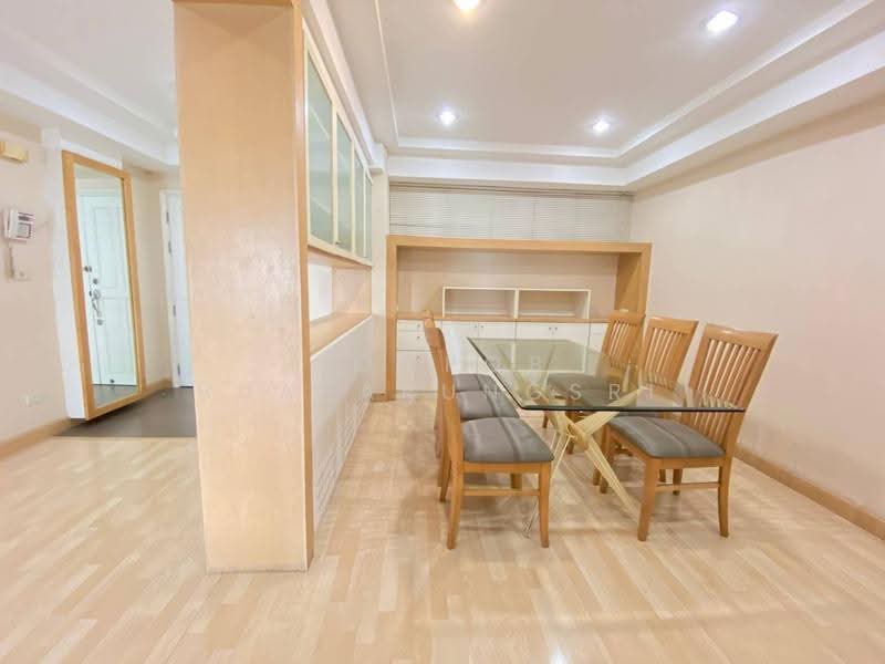 Royal Castle Pattanakarn, Bangkok, 701 Panya Village, Suan Luang, Suan Luang, Bangkok, 3 Bedrooms, 140 sqm, Condo For Rent, by Sompob Buaparungsri, 500558203 - DDproperty.com
