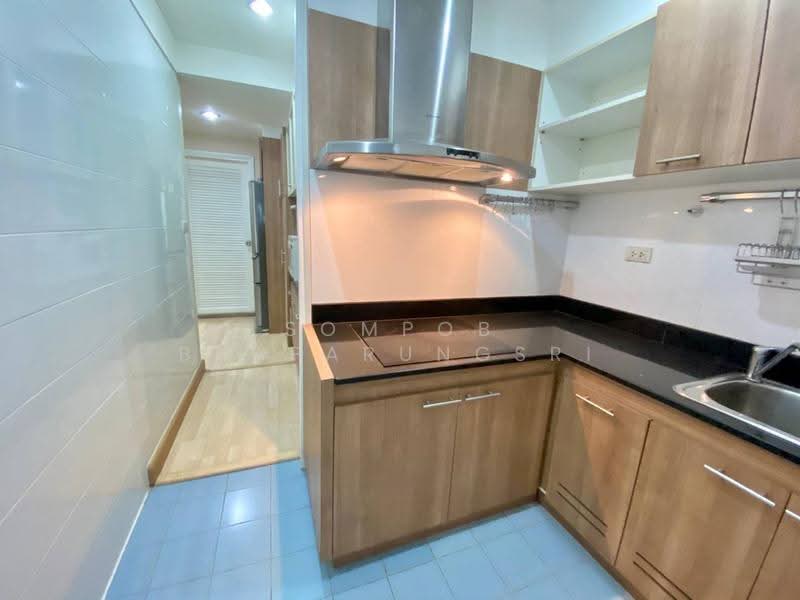 Royal Castle Pattanakarn, Bangkok, 701 Panya Village, Suan Luang, Suan Luang, Bangkok, 3 Bedrooms, 140 sqm, Condo For Rent, by Sompob Buaparungsri, 500558203 - DDproperty.com