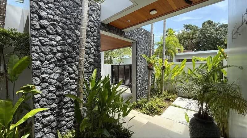 Botanica Bangtao Beach, phuket, 31 12 Soi Bang Thao 2, Choeng Thale, Thalang, Phuket, 4 Bedrooms, 382 sqm, Villa For Sale, by Puttirat Kleebyam, 500558210 - DDproperty.com
