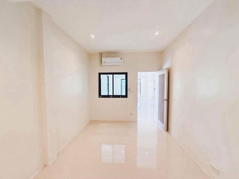 undefined, Phuket, Talat Nua, Muang Phuket, Phuket, 3 Bedrooms, 150 sqm, Single Detached House For Sale, by Puttirat Kleebyam, 500558219 - DDproperty.com