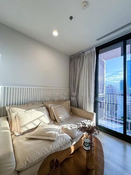Oka Haus Sukhumvit 36, Bangkok, 3399 Rama 4 Road, Khong Tan, Khlong Toei, Bangkok, 2 Bedrooms, 41 sqm, Condo For Rent, by Pichamon Chawbantard, 500558251 - DDproperty.com