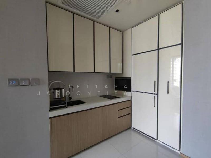 BEATNIQ Sukhumvit 32, Bangkok, Soi Sukhumvit 32, Sukhumvit Road, Khong Tan, Khlong Toei, Bangkok, 1 Bedroom, 43 sqm, Condo For Rent, by Jettapat Jaroonpipatkun, 500558267 - DDproperty.com