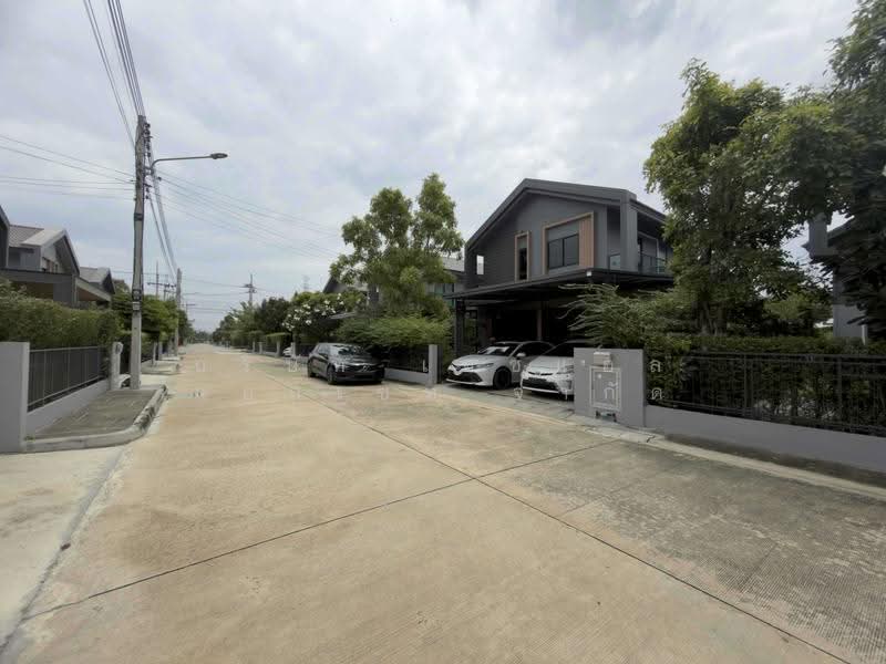 Kanasiri Ratchapruek 346, Pathum Thani, Ratchaphruek Road, Khlong Phra Udom, Lat Lum Kaeo, Pathum Thani, 3 Bedrooms, 143 sqm, Single Detached House For Sale, by บริษัท เอชแอล แอสเซท จำกัด, 500558268 - DDproperty.com