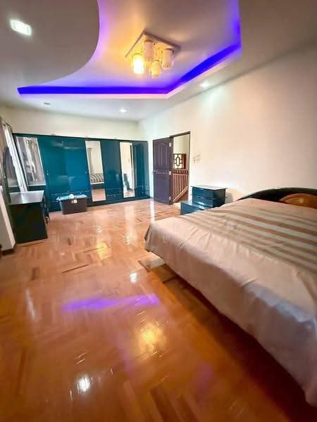 undefined, Bangkok, Saphan Sung, Bangkok, 4 Bedrooms, 320 sqm, Single Detached House For Sale, by Thananith Ittitulyapong, 500558287 - DDproperty.com