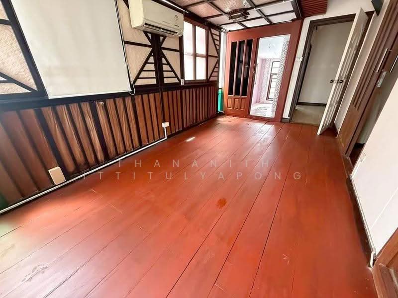 undefined, Bangkok, Saphan Sung, Bangkok, 4 Bedrooms, 320 sqm, Single Detached House For Sale, by Thananith Ittitulyapong, 500558287 - DDproperty.com
