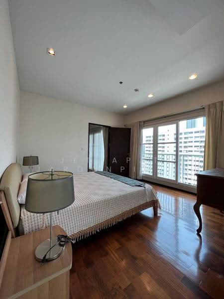 Noble Ora, Bangkok, Soi Sukhumvit 55, Sukhumvit Road, Khlong Tan Nua, Watthana, Bangkok, 2 Bedrooms, 140 sqm, Condo For Sale, by Jettapat Jaroonpipatkun, 500558300 - DDproperty.com