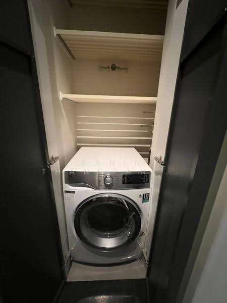 28 Chidlom, Bangkok, 28 Chit Lom Alley, Lumphini, Pathum Wan, Bangkok, 1 Bedroom, 34 sqm, Condo For Rent, by Kanin Thangpanyawa, 500558407 - DDproperty.com
