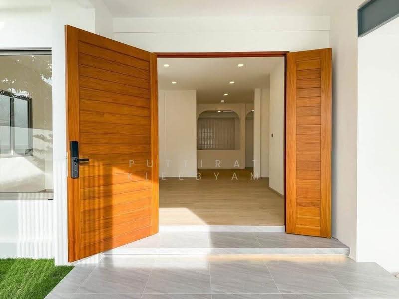 undefined, Phuket, Talat Yai, Muang Phuket, Phuket, 3 Bedrooms, 204 sqm, Single Detached House For Sale, by Puttirat Kleebyam, 500558412 - DDproperty.com