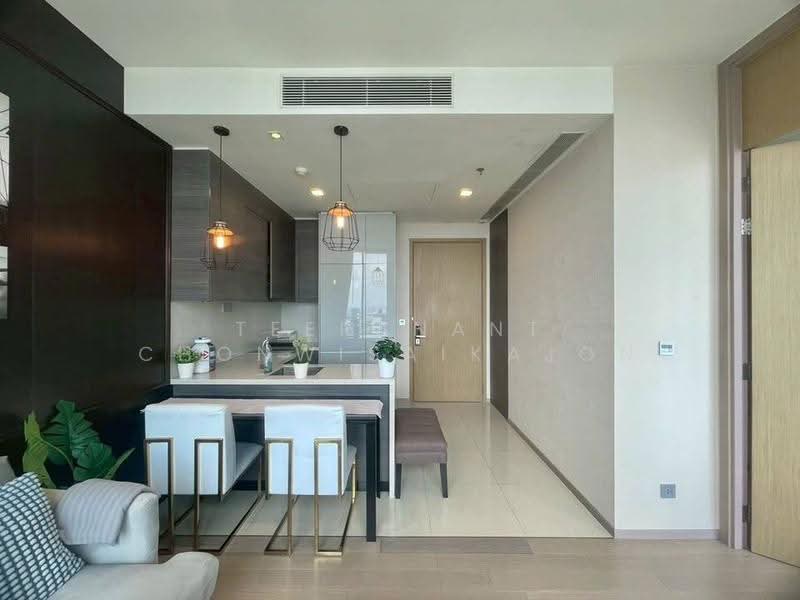 The Esse Asoke, Bangkok, 333 Soi Sukhumvit 21, Sukhumvit Road, Khlongtoei Nua, Watthana, Bangkok, 1 Bedroom, 42 sqm, Condo For Rent, by Teeranant Chonwisaikajon, 500558476 - DDproperty.com