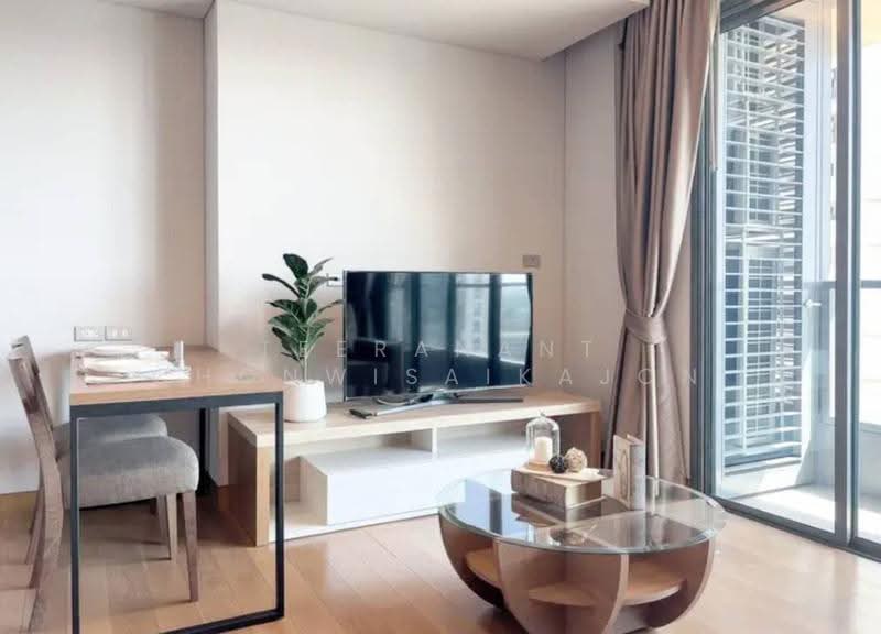 The Lumpini 24, Bangkok, Sukhumvit 24 Road, Khong Tan, Khlong Toei, Bangkok, 2 Bedrooms, 55 sqm, Condo For Rent, by Teeranant Chonwisaikajon, 500558498 - DDproperty.com