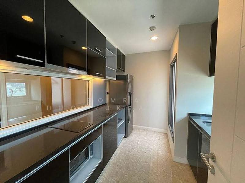 The Crest Sukhumvit 34, Bangkok, 778 Sukhumvit Road, Khong Tan, Khlong Toei, Bangkok, 2 Bedrooms, 114 sqm, Condo For Sale, by Somrad Phoopruksachart, 500558539 - DDproperty.com