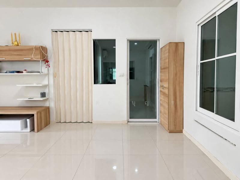 Pruklada Prachauthit 90 : พฤกษ์ลดา ประชาอุทิศ 90, Bangkok, ประชาอุทิศ 90, Thung Khru, Bangkok, 3 Bedrooms, 180 sqm, Single Detached House For Sale, by กรกฤตย์ บุญสระ, 500558553 - DDproperty.com