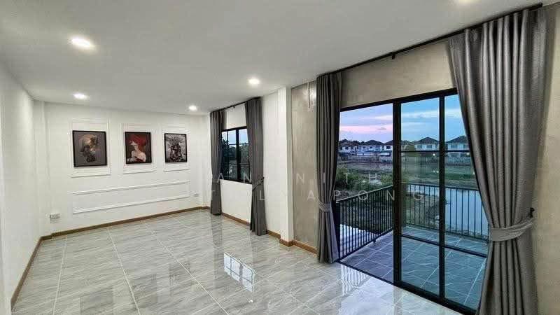 undefined, Bangkok, Sai Kong Din, Khlong Sam Wa, Bangkok, 4 Bedrooms, 220 sqm, Single Detached House For Sale, by Thananith Ittitulyapong, 500558555 - DDproperty.com