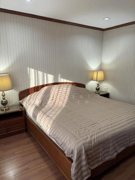 Acadamia Grand Tower, Bangkok, Soi Sukhumvit 43, Khlong Tan Nua, Watthana, Bangkok, 2 Bedrooms, 92 sqm, Condo For Sale, by GT Real Estate Thailand, 500558564 - DDproperty.com