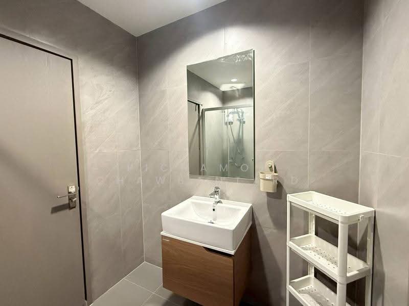 IDEO Sukhumvit Rama 4, Bangkok, Soi Sukhumvit 44, Sukhumvit Road, Phra Kanong, Khlong Toei, Bangkok, 2 Bedrooms, 45 sqm, Condo For Rent, by Pichamon Chawbantard, 500558648 - DDproperty.com