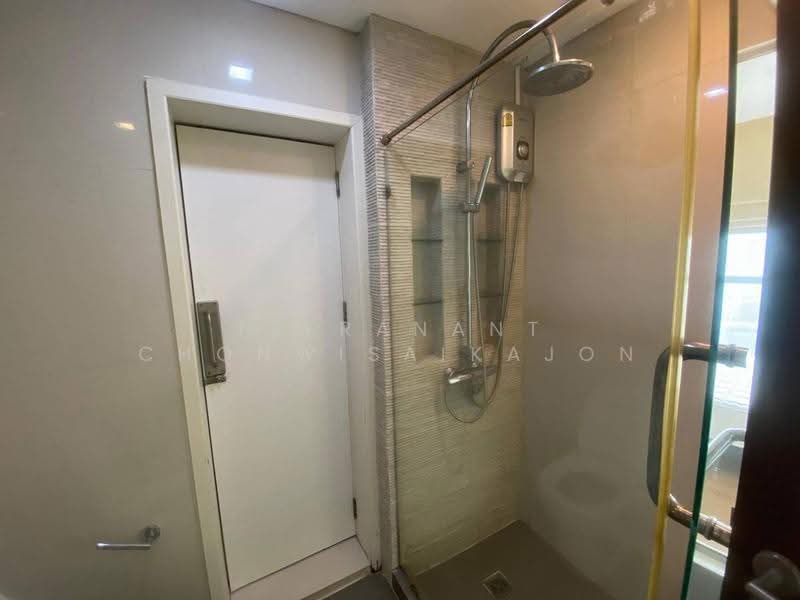 Le Luk Condominium, Bangkok, 1599 291 Sukhumvit Rd, Phra Kanong Nua, Watthana, Bangkok, 1 Bedroom, 52 sqm, Condo For Rent, by Teeranant Chonwisaikajon, 500558663 - DDproperty.com