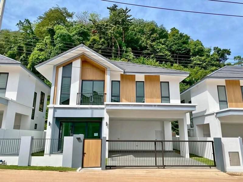 4-BR House, Phuket, Talat Yai, Muang Phuket, Phuket, 4 Bedrooms, 220 sqm, Single Detached House For Sale, by Puttirat Kleebyam, 500558666 - DDproperty.com