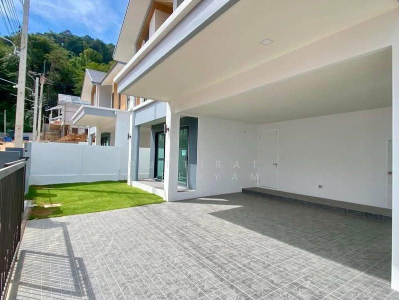 4-BR House, Phuket, Talat Yai, Muang Phuket, Phuket, 4 Bedrooms, 220 sqm, Single Detached House For Sale, by Puttirat Kleebyam, 500558666 - DDproperty.com