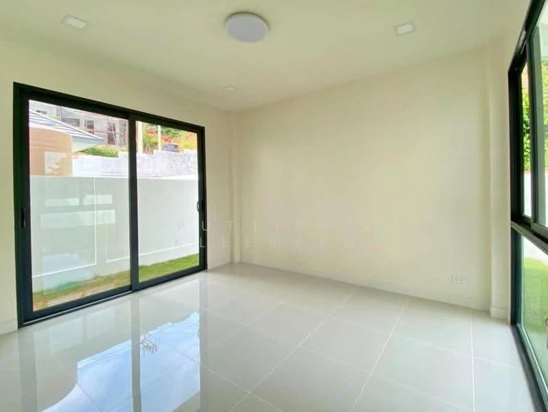 4-BR House, Phuket, Talat Yai, Muang Phuket, Phuket, 4 Bedrooms, 220 sqm, Single Detached House For Sale, by Puttirat Kleebyam, 500558666 - DDproperty.com