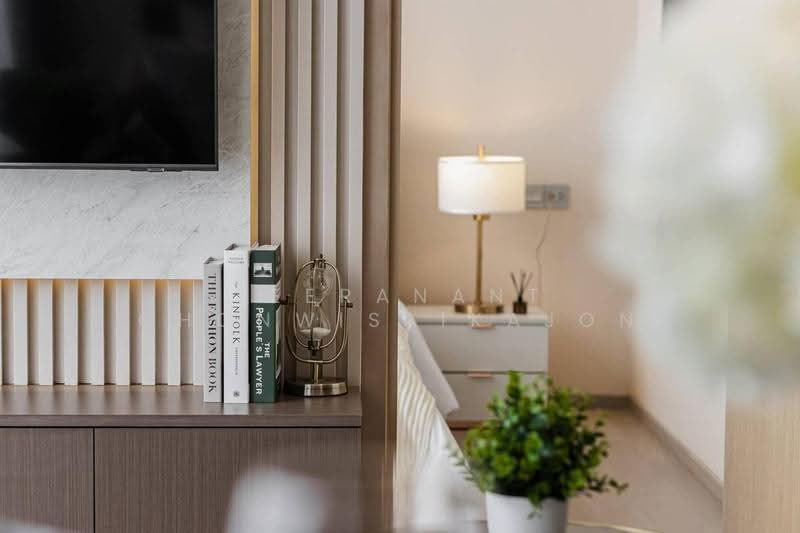 The Esse Asoke, Bangkok, 333 Soi Sukhumvit 21, Sukhumvit Road, Khlongtoei Nua, Watthana, Bangkok, 1 Bedroom, 45 sqm, Condo For Rent, by Teeranant Chonwisaikajon, 500558683 - DDproperty.com
