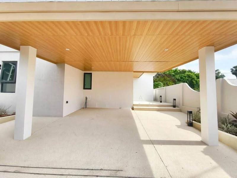 3-BR House, Phuket, Thep Krasattri, Thalang, Phuket, 3 Bedrooms, 204 sqm, Single Detached House For Sale, by Puttirat Kleebyam, 500558686 - DDproperty.com