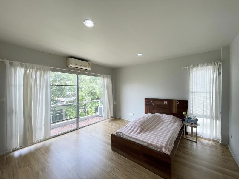 Noble Geo Watcharapol, Bangkok, Soi Ruammit Phatthana, Tha Rang, Bang Khen, Bangkok, 3 Bedrooms, 224 sqm, Single Detached House For Sale, by การุณ ชมภูบุตร, 500558689 - DDproperty.com