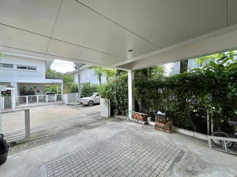 Noble Geo Watcharapol, Bangkok, Soi Ruammit Phatthana, Tha Rang, Bang Khen, Bangkok, 3 Bedrooms, 224 sqm, Single Detached House For Sale, by การุณ ชมภูบุตร, 500558689 - DDproperty.com