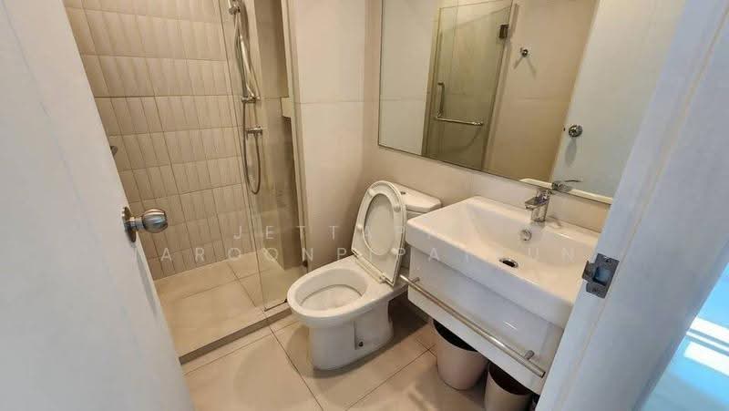 Life Asoke, Bangkok, Asoke-Dindang Road, Bang Kapi, Huai Khwang, Bangkok, 2 Bedrooms, 52 sqm, Condo For Rent, by Jettapat Jaroonpipatkun, 500558703 - DDproperty.com