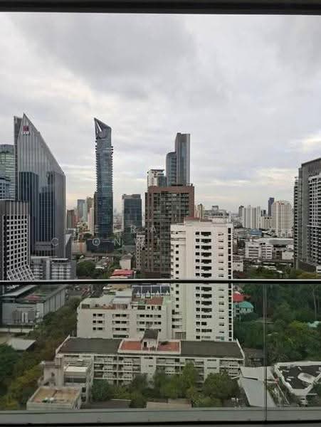 Kraam Sukhumvit 26, Bangkok, 55 Soi Sukhumvit 26 Sukhumvit Road, Khong Tan, Khlong Toei, Bangkok, 3 Bedrooms, 170 sqm, Condo For Rent, by Teeranant Chonwisaikajon, 500558709 - DDproperty.com
