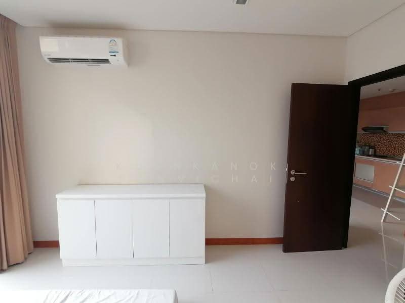 Le Luk Condominium, Bangkok, 1599 291 Sukhumvit Rd, Phra Kanong Nua, Watthana, Bangkok, 2 Bedrooms, 79 sqm, Condo For Rent, by Kornkanok Sonvichai, 500558712 - DDproperty.com