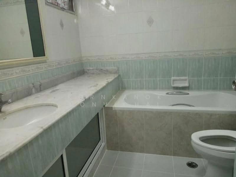 Tai Ping Towers, Bangkok, 582 Soi Sukhumvit 63, Khlong Tan Nua, Watthana, Bangkok, 2 Bedrooms, 116 sqm, Condo For Rent, by Kornkanok Sonvichai, 500558747 - DDproperty.com