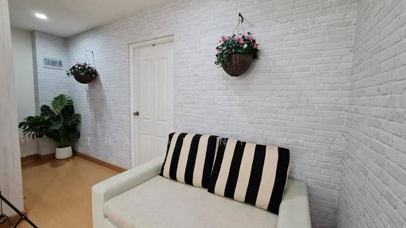 3-BR Townhouse, Bangkok, Suan Luang, Bangkok, 3 Bedrooms, 195 sqm, Townhouse For Rent, by Kanin Thangpanyawa, 500558759 - DDproperty.com