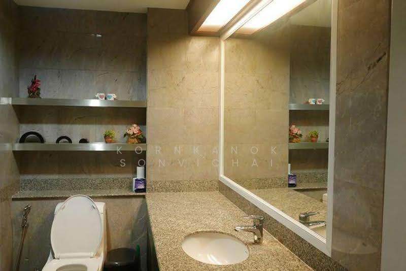 Asoke Place, Bangkok, Asok Montri Rd, Khlongtoei Nua, Watthana, Bangkok, 2 Bedrooms, 80 sqm, Condo For Rent, by Kornkanok Sonvichai, 500558760 - DDproperty.com
