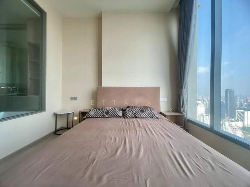 The Esse Asoke, Bangkok, 333 Soi Sukhumvit 21, Sukhumvit Road, Khlongtoei Nua, Watthana, Bangkok, 1 Bedroom, 42 sqm, Condo For Rent, by Jettapat Jaroonpipatkun, 500558764 - DDproperty.com