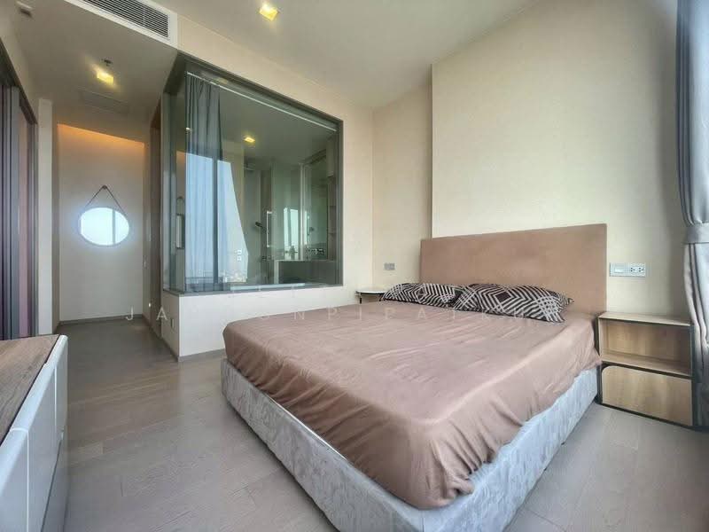 The Esse Asoke, Bangkok, 333 Soi Sukhumvit 21, Sukhumvit Road, Khlongtoei Nua, Watthana, Bangkok, 1 Bedroom, 42 sqm, Condo For Rent, by Jettapat Jaroonpipatkun, 500558764 - DDproperty.com