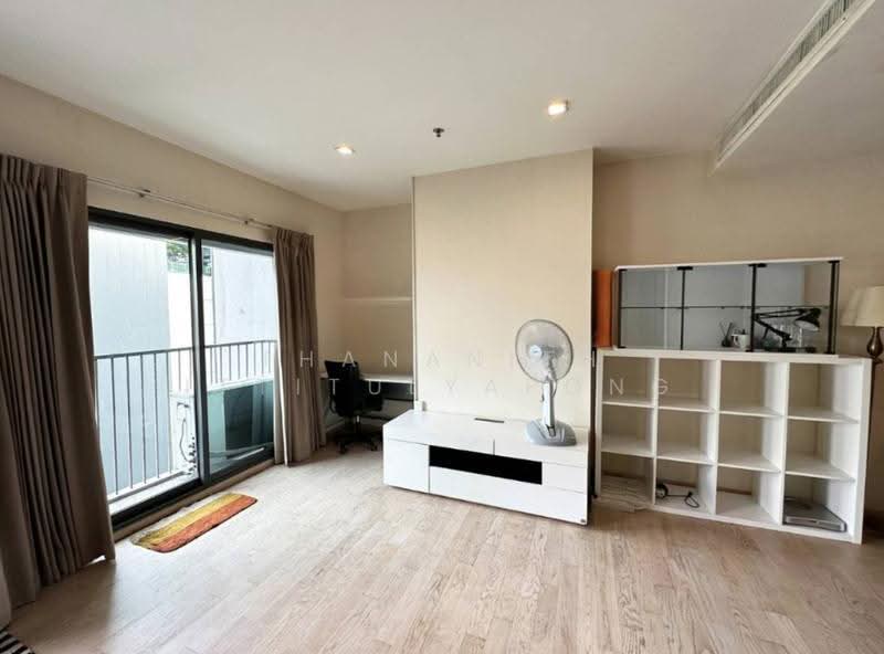 Noble Remix, Bangkok, 772 Soi Sukhumvit 36, Sukhumvit Road, Khong Tan, Khlong Toei, Bangkok, 1 Bedroom, 51 sqm, Condo For Rent, by Thananith Ittitulyapong, 500558792 - DDproperty.com