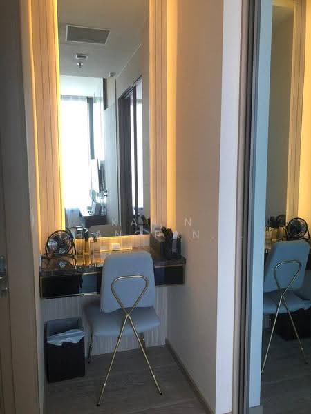 The Esse Asoke, Bangkok, 333 Soi Sukhumvit 21, Sukhumvit Road, Khlongtoei Nua, Watthana, Bangkok, 1 Bedroom, 44 sqm, Condo For Sale, by Kanin Thangpanyawa, 500558855 - DDproperty.com