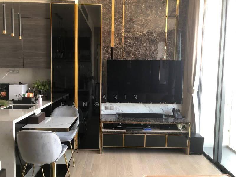 The Esse Asoke, Bangkok, 333 Soi Sukhumvit 21, Sukhumvit Road, Khlongtoei Nua, Watthana, Bangkok, 1 Bedroom, 44 sqm, Condo For Sale, by Kanin Thangpanyawa, 500558855 - DDproperty.com