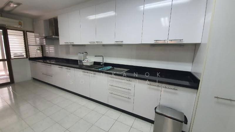Baan Yen Akard, Bangkok, Yenakat, Chong Nonsi, Yan Nawa, Bangkok, 3 Bedrooms, 190 sqm, Condo For Rent, by Kornkanok Sonvichai, 500558875 - DDproperty.com