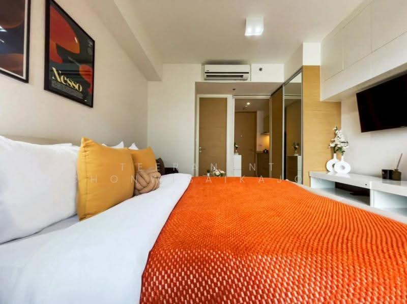 The Lofts Ekkamai, Bangkok, 1415 Sukhumvit Road, Phra Kanong Nua, Watthana, Bangkok, Studio, 30 sqm, Condo For Rent, by Teeranant Chonwisaikajon, 500558879 - DDproperty.com