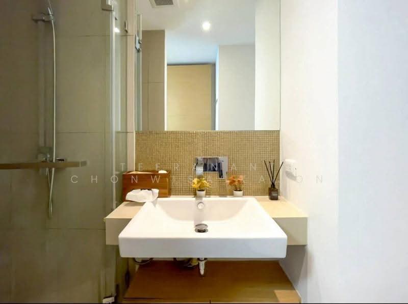 The Lofts Ekkamai, Bangkok, 1415 Sukhumvit Road, Phra Kanong Nua, Watthana, Bangkok, Studio, 30 sqm, Condo For Rent, by Teeranant Chonwisaikajon, 500558879 - DDproperty.com