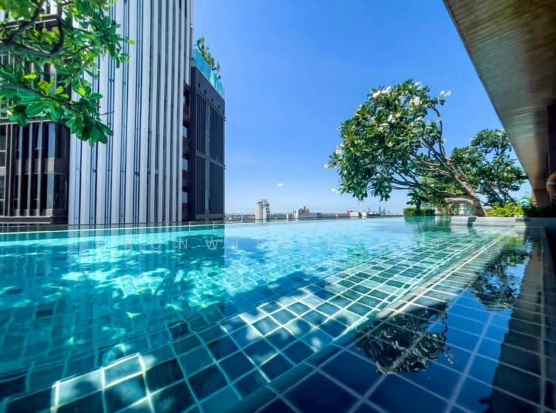 The Lofts Ekkamai, Bangkok, 1415 Sukhumvit Road, Phra Kanong Nua, Watthana, Bangkok, Studio, 30 sqm, Condo For Rent, by Teeranant Chonwisaikajon, 500558879 - DDproperty.com