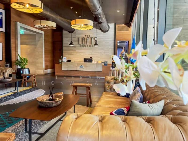 The Lofts Ekkamai, Bangkok, 1415 Sukhumvit Road, Phra Kanong Nua, Watthana, Bangkok, Studio, 30 sqm, Condo For Rent, by Teeranant Chonwisaikajon, 500558879 - DDproperty.com