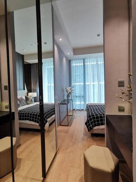 28 Chidlom, Bangkok, 28 Chit Lom Alley, Lumphini, Pathum Wan, Bangkok, 1 Bedroom, 45 sqm, Condo For Rent, by Teeranant Chonwisaikajon, 500558902 - DDproperty.com