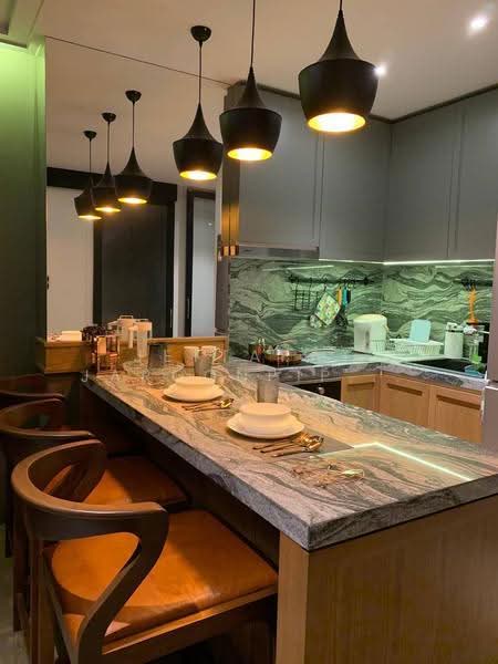 State Tower, Bangkok, 1055 Silom Road, Silom, Bang Rak, Bangkok, 2 Bedrooms, 68 sqm, Condo For Sale, by Jettapat Jaroonpipatkun, 500558907 - DDproperty.com